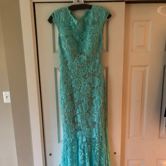 Tony Bowls Aqua Lace Prom Dress/Evening Gown - Picture 1 of 5